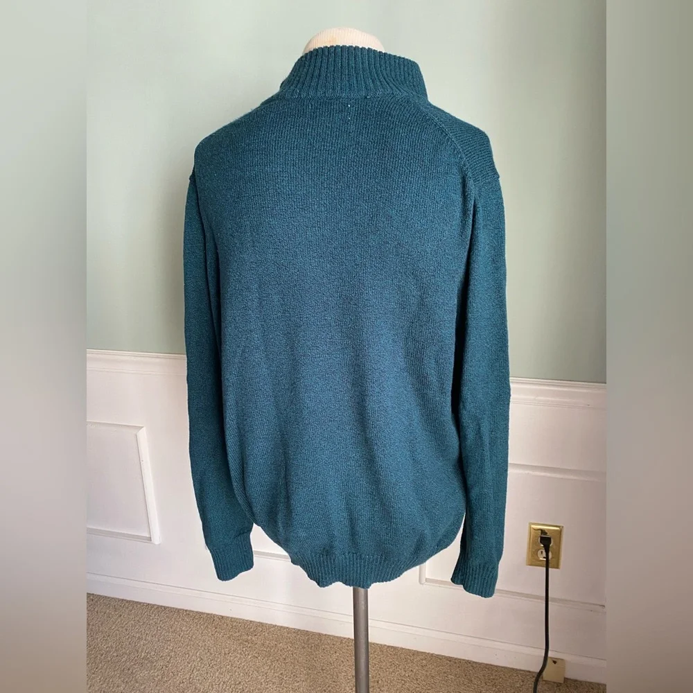 Croft & Barrow Quarter-Zip Lightweight Sweater-Size M - Picture 3 of 4